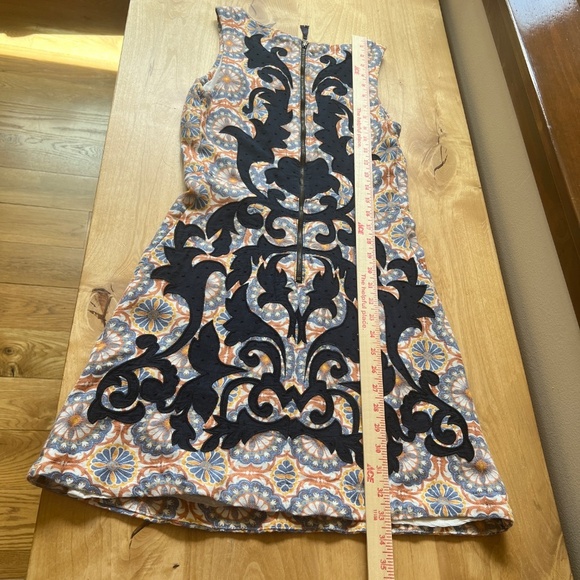 ANTHROPOLOGIE VANESSA VIRGINIA BLUE OWEN SHEATH DRESS WOMENS 4 EMBROIDERED BOHO - Picture 9 of 11